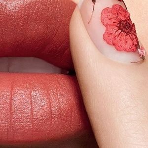 Meet your Posher, Angelika